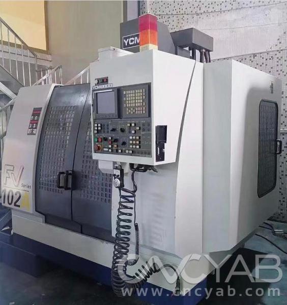 آگهی فرز CNC تایوان YCM مدل YCM FV-102A
